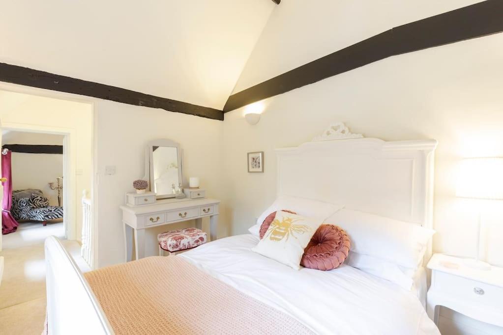 Dorney Windsor Legoland 5 Star Stay For Upto 14 Guests Exterior foto