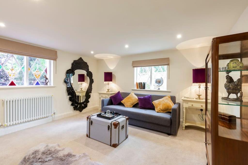 Dorney Windsor Legoland 5 Star Stay For Upto 14 Guests Exterior foto